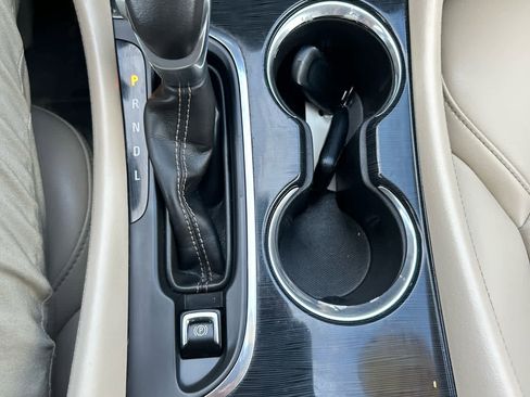 Used 2017 Buick Envision Preferred w/ LPO, Cargo Package FWD image 19