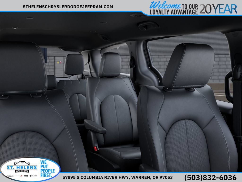 New 2027 Chrysler Pacifica Select FWD image 29