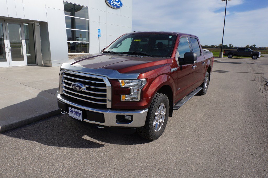 Used 2016 Ford F150 XLT w/ Equipment Group 302A Luxury AWD/4WD image 6