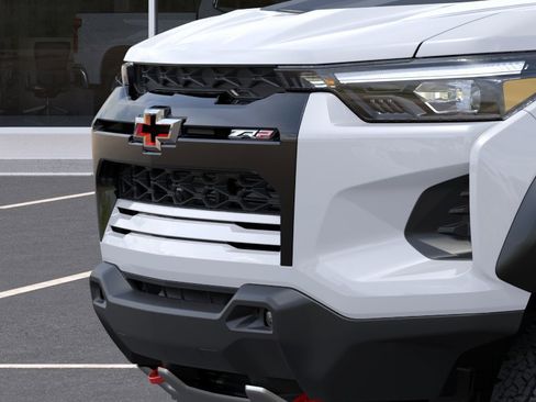 New 2026 Chevrolet Colorado ZR2 AWD/4WD image 13