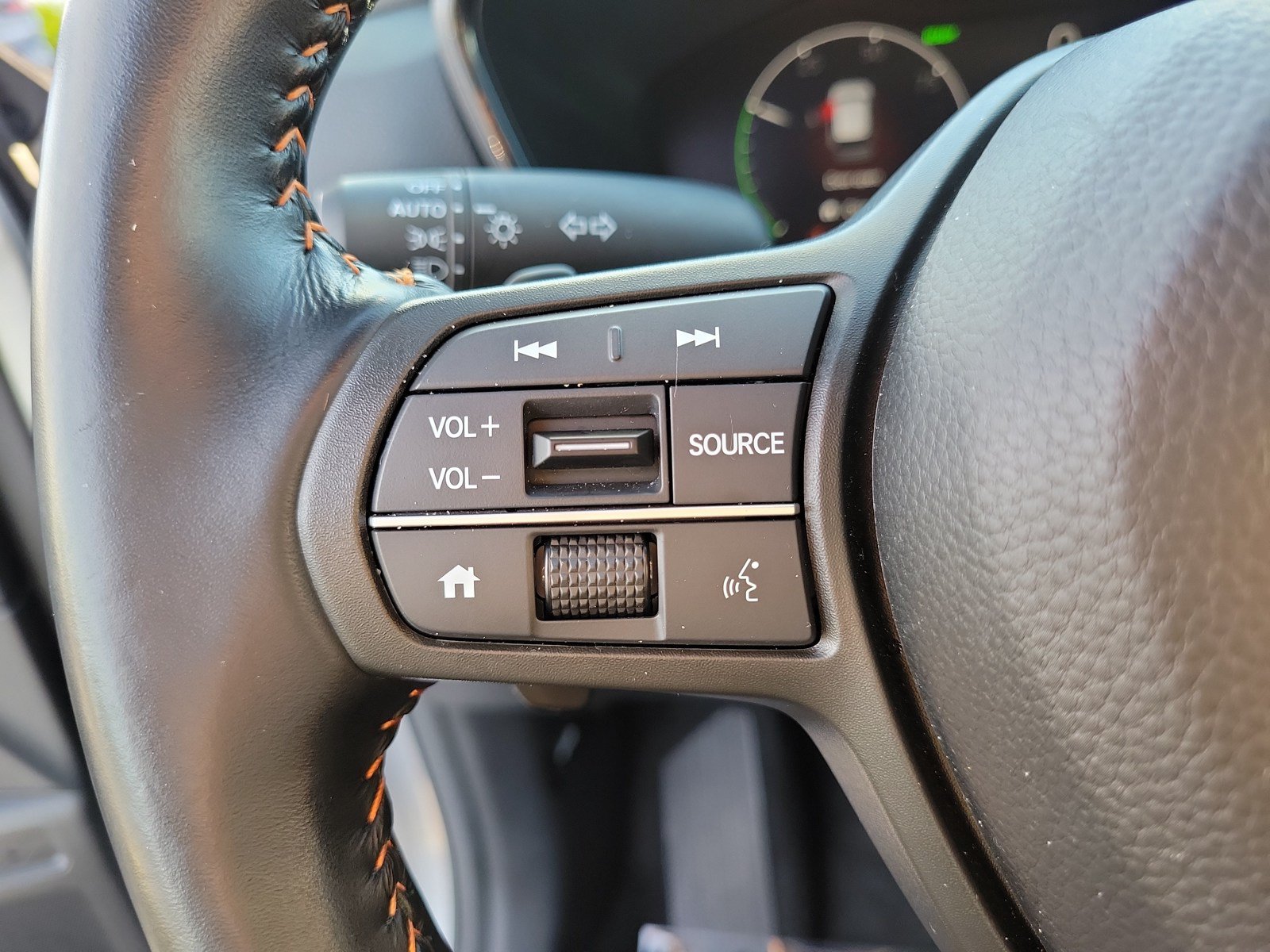 Used 2025 Honda CR-V Sport image 18