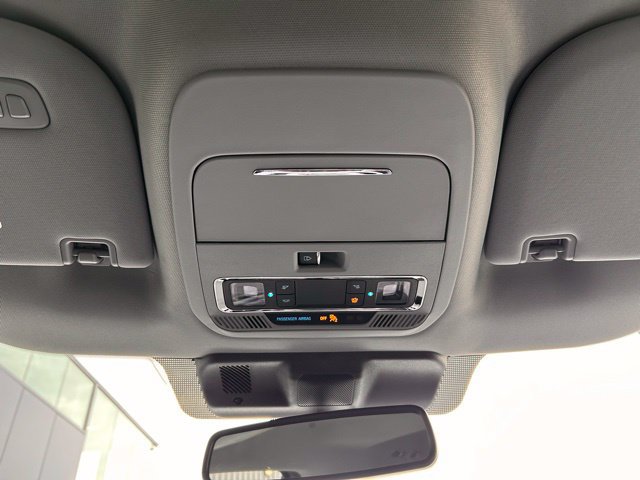 Used 2024 Ford F150 Lariat AWD/4WD image 14