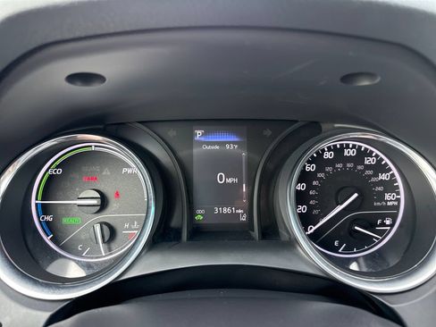Used 2018 Toyota Camry LE FWD image 26