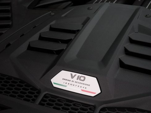 Used 2023 Lamborghini Huracan EVO image 20