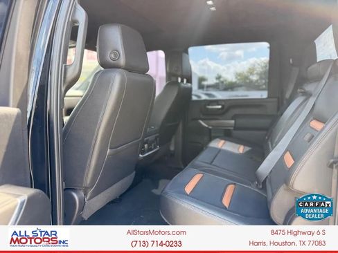 Used 2022 GMC Sierra 2500 AT4 w/ Gooseneck/5TH Wheel Package AWD/4WD image 11