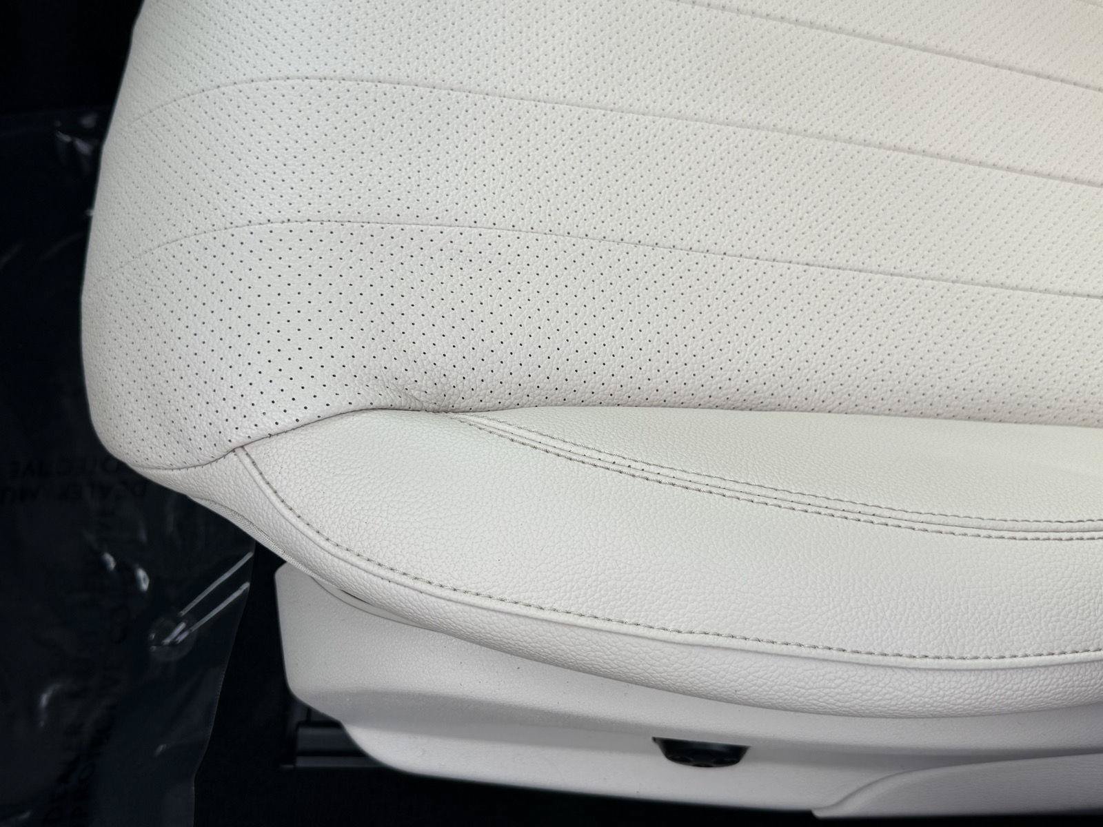 Used 2022 Mercedes-Benz E 350 4MATIC Sedan image 31