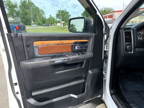 Used 2014 RAM 1500 Laramie Longhorn w/ Convenience Group AWD/4WD image 9