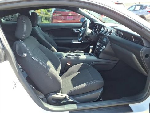 Used 2023 Ford Mustang Coupe RWD image 15