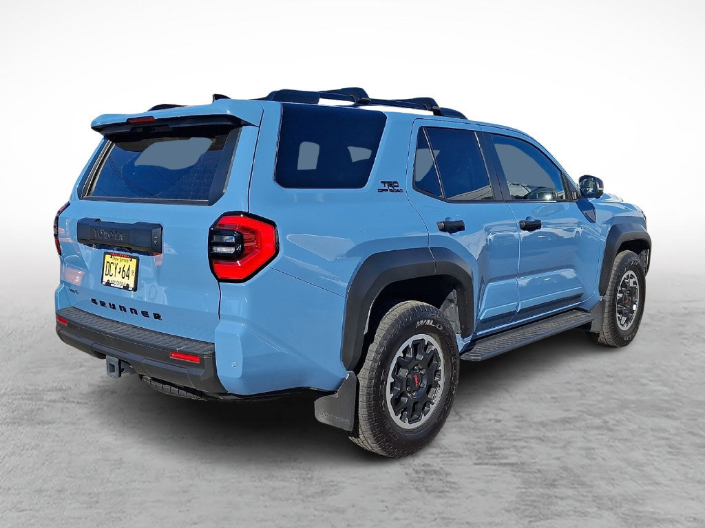 Used 2025 Toyota 4Runner TRD Off-Road Premium AWD/4WD image 6