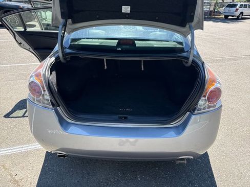 Used 2008 Nissan Altima 2.5 SL w/ SL Pkg FWD image 12