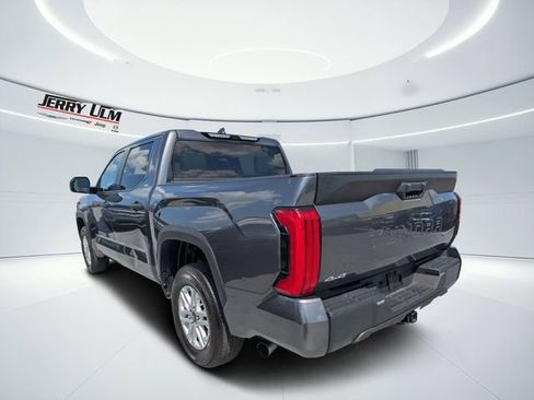 Used 2025 Toyota Tundra SR5 AWD/4WD image 6