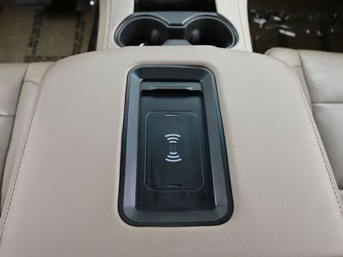 Used 2015 GMC Yukon SLT w/ Open Road Package image 51