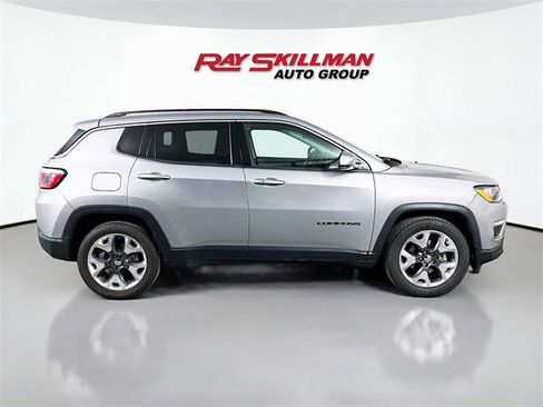 Used 2020 Jeep Compass Limited image 8
