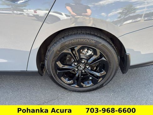 Used 2025 Honda Accord SE image 25