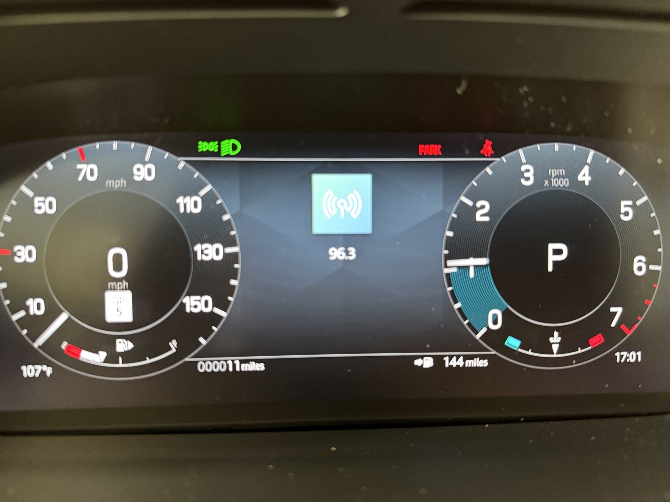 New 2026 Land Rover Discovery S AWD/4WD image 22