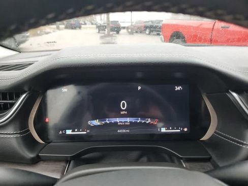 Used 2023 Jeep Grand Cherokee L Limited w/ Luxury Tech Group II image 23