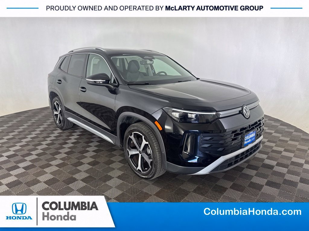 Used 2025 Volkswagen Tiguan SE AWD/4WD 360° Tour