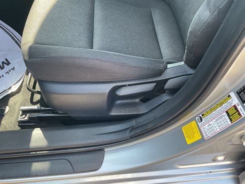 Used 2025 Toyota Camry LE FWD image 9