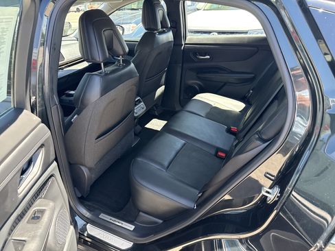 Certified 2024 Nissan Ariya AWD image 16