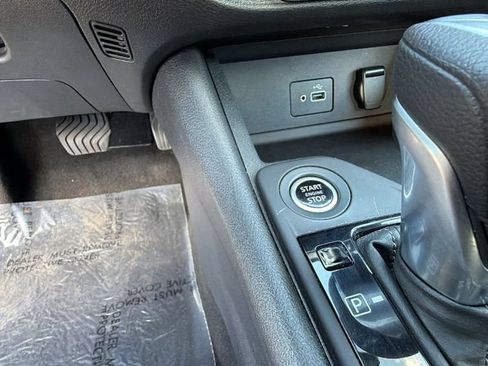 Used 2021 Nissan Sentra S FWD image 17