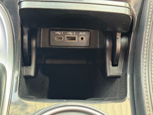 Used 2022 Nissan Maxima SV w/ Floor Mat Group FWD image 28