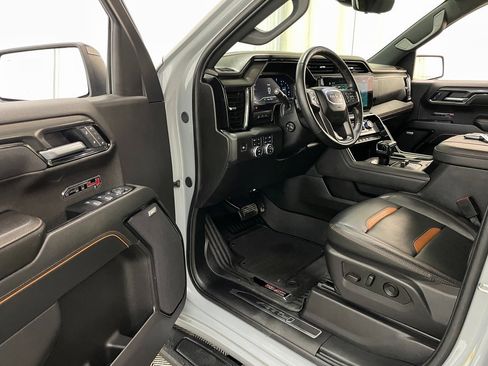 Certified 2025 GMC Sierra 1500 AT4 w/ AT4 Premium Package image 29