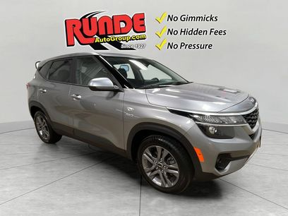 Used 2023 Kia Seltos LX