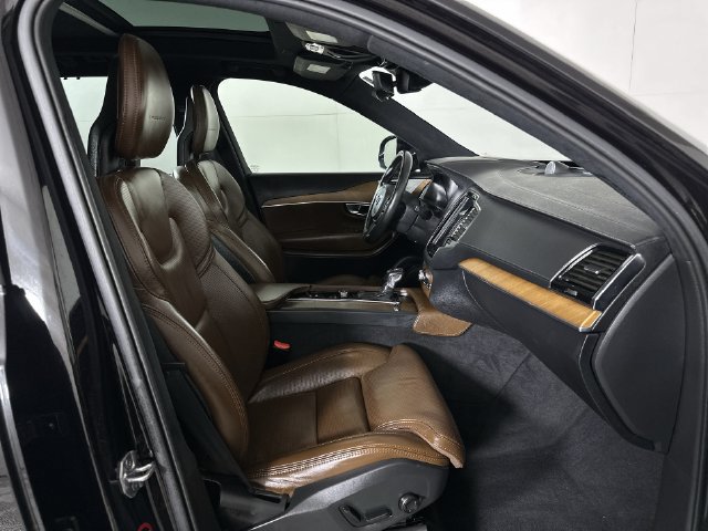 Used 2018 Volvo XC90 T6 Inscription w/ Luxury Package AWD/4WD image 29