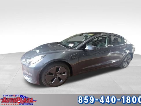 Used 2023 Tesla Model 3 Standard Range RWD image 1