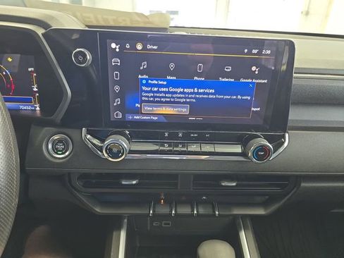 Used 2023 Chevrolet Colorado Trail Boss w/ Advanced Trailering Package image 13