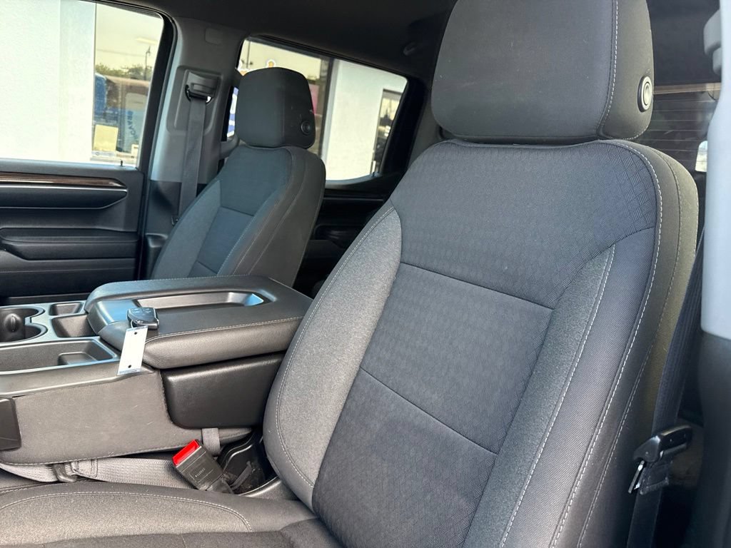 Used 2023 Chevrolet Silverado 1500 LT w/ Protection Package AWD/4WD image 32