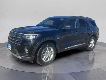 Used 2025 Ford Explorer Active