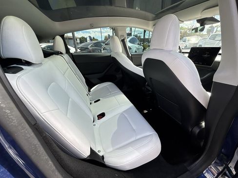 Used 2022 Tesla Model Y Performance AWD/4WD image 14