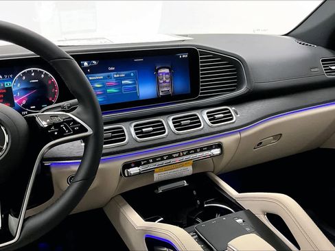 New 2026 Mercedes-Benz GLE 450 GLE 450 image 6