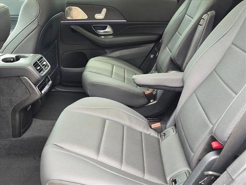 New 2026 Mercedes-Benz GLS 450 4MATIC image 15
