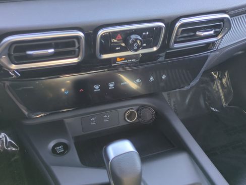 New 2026 Nissan Sentra SV w/ Floor Mat Package FWD image 19