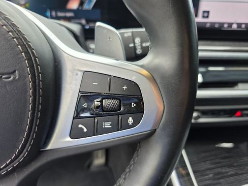 Certified 2024 BMW X7 xDrive40i w/ M Sport Package image 20