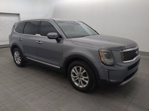 Used 2021 Kia Telluride LX FWD image 11