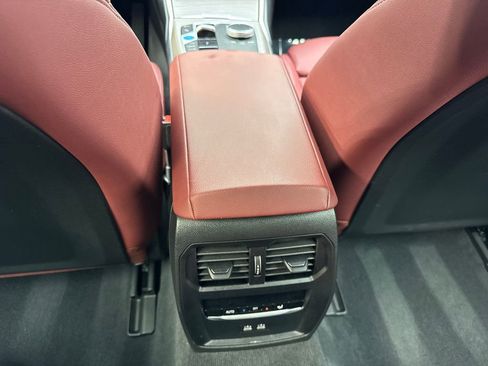 Used 2025 BMW i4 eDrive40 RWD image 67