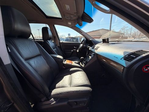 Used 2011 Volvo XC90 3.2 image 20