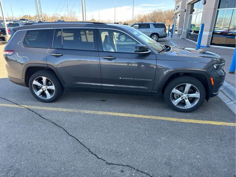 Used 2021 Jeep Grand Cherokee L Limited w/ Trailer Tow Package image 4