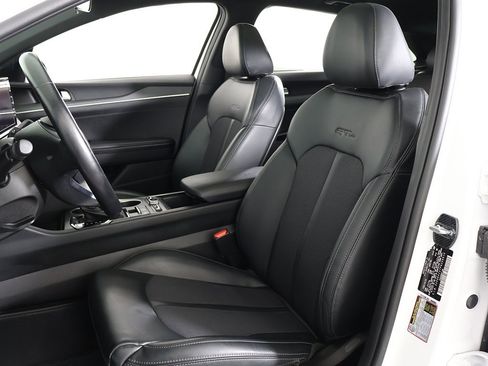 Used 2023 Kia K5 GT-Line image 30