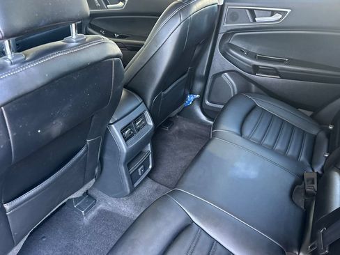 Used 2020 Ford Edge SEL AWD/4WD image 12