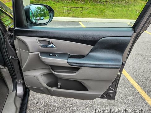 Used 2016 Honda Odyssey EX-L image 32