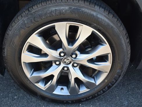 Used 2024 Toyota Grand Highlander AWD image 51