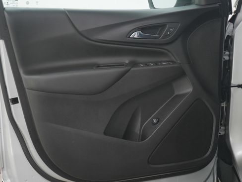 Used 2022 Chevrolet Equinox LT image 21