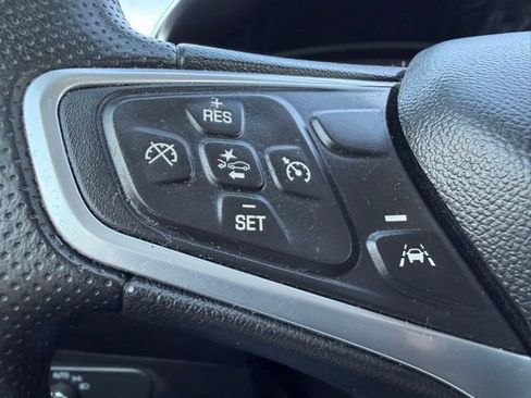 Used 2022 Chevrolet Equinox LS AWD/4WD image 19