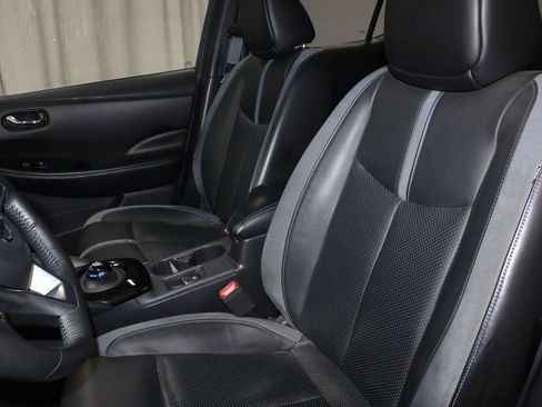 Certified 2018 Nissan Leaf SL w/ SL Technology Package FWD image 26