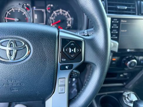 Used 2022 Toyota 4Runner SR5 Premium image 20