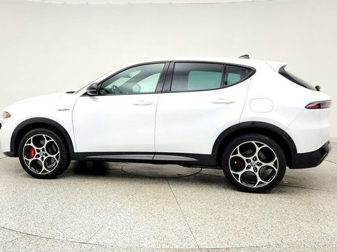 Used 2024 Alfa Romeo Tonale Veloce AWD/4WD image 8